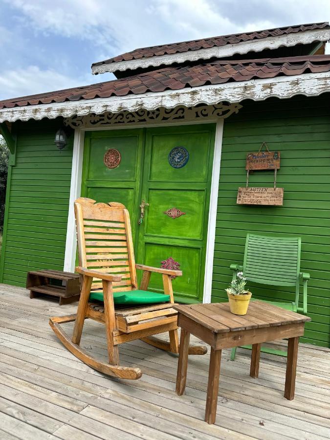 Seyyah Cafe Bungalows Aliaga المظهر الخارجي الصورة